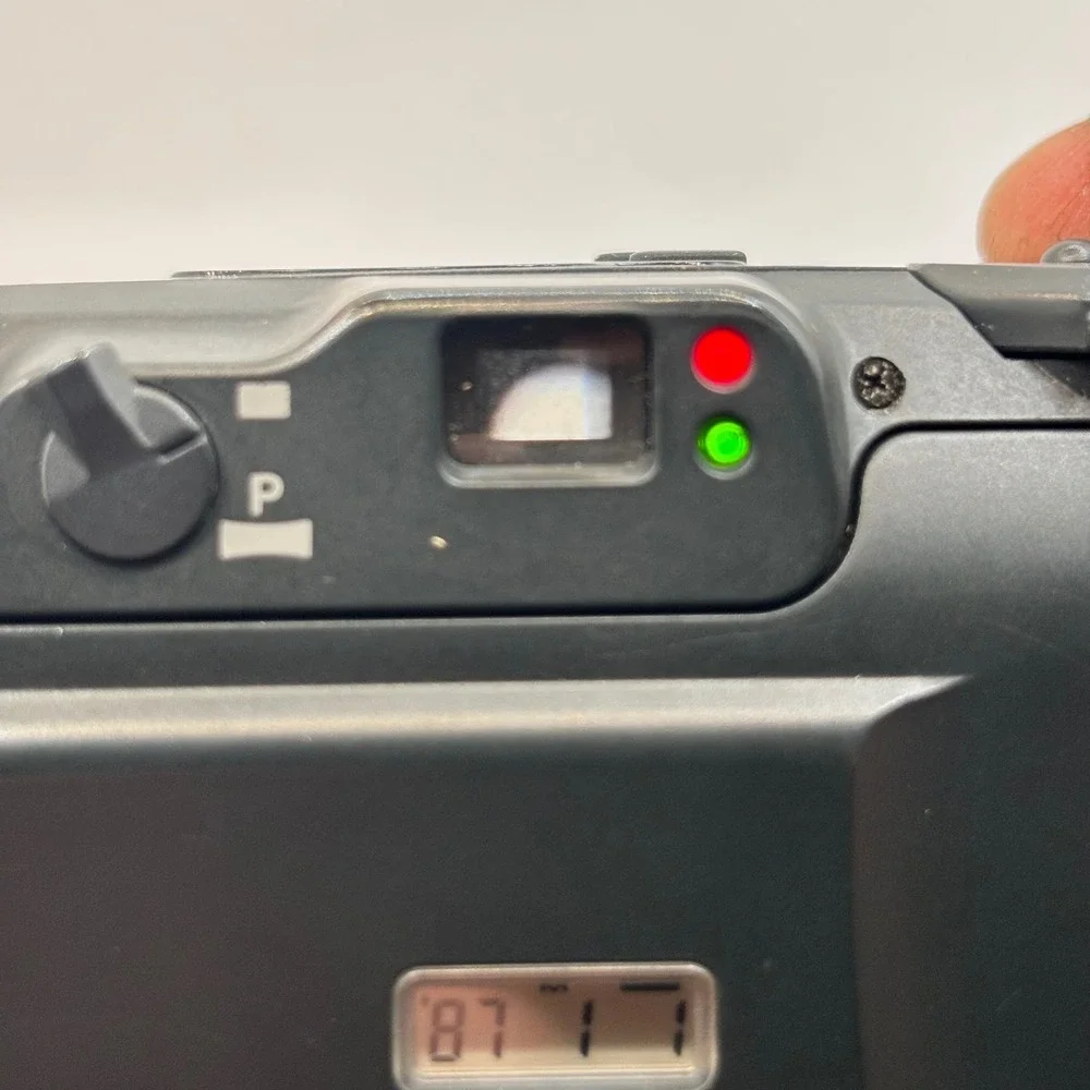 Kyocera Lynx 70 Panorama 35mm Film Camera 35-70mm Lens FOR PARTS SHUTTER ISSUE